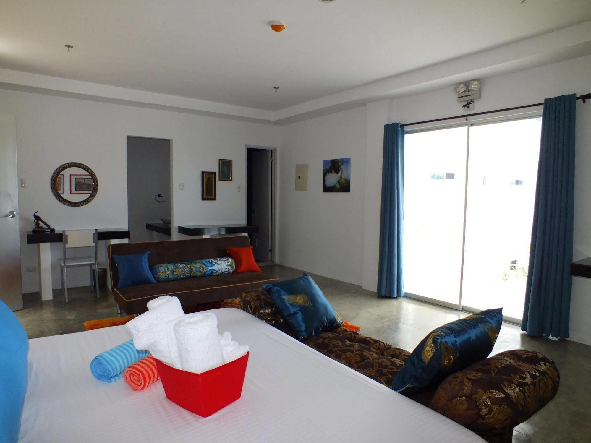 Paboreal Boutique Hotel Puerto Princesa Eksteriør billede